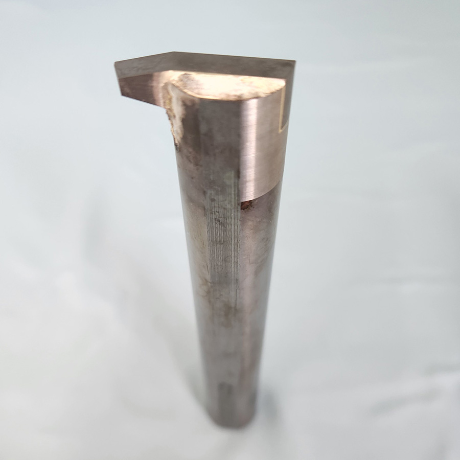 内径ねじ切りバイト全体